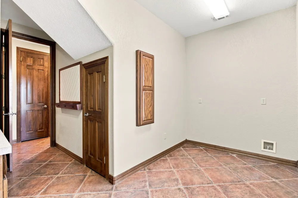 4350 Village Bend Road Mineral Wells, TX 76067