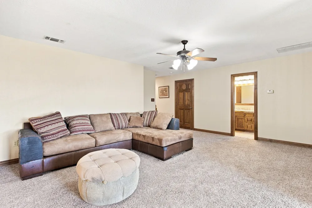 4350 Village Bend Road Mineral Wells, TX 76067