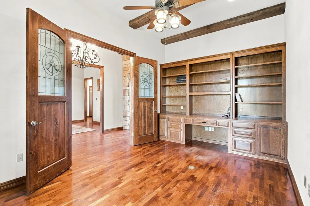 4350 Village Bend Road Mineral Wells, TX 76067