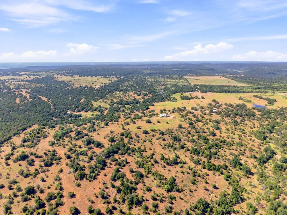 4350 Village Bend Road Mineral Wells, TX 76067