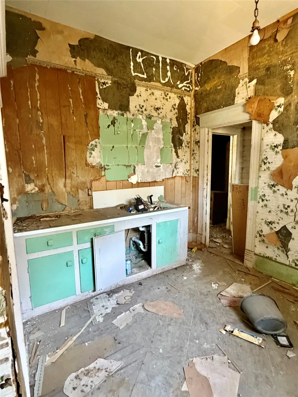 300 S Rosehill Avenue Cleveland, OK 74020