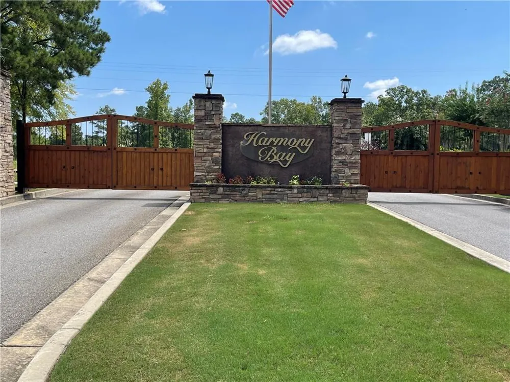 148 Harmony Bay Drive Eatonton, GA 31024