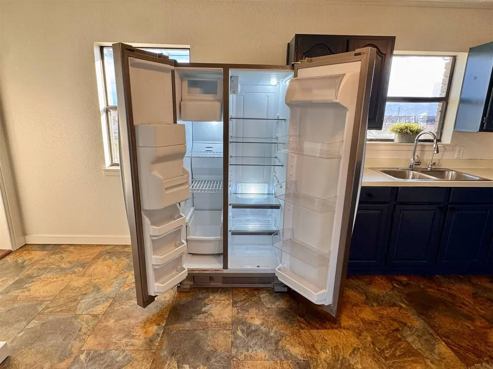 207 County Road 3214 Bridgeport, TX 76426