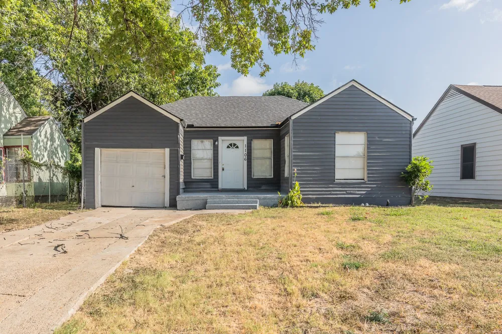 1106 Oak Street Grand Prairie, TX 75050