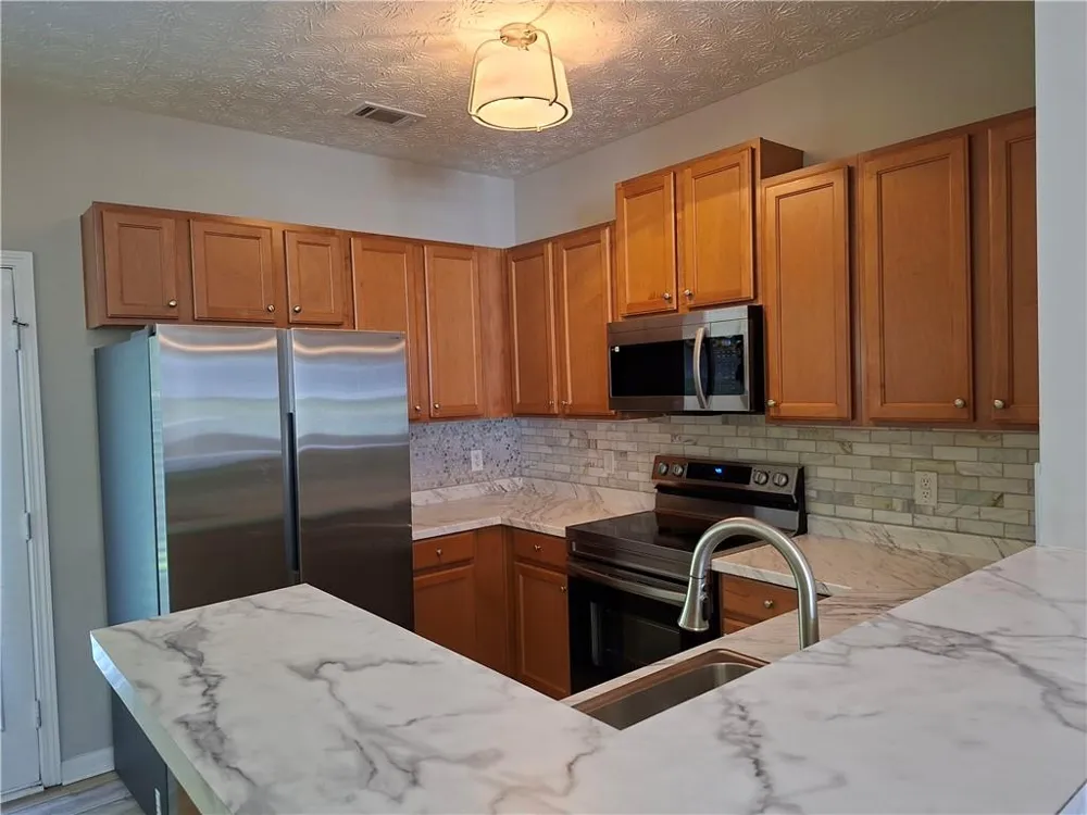 6283 Ellenwood Drive Rex, GA 30273
