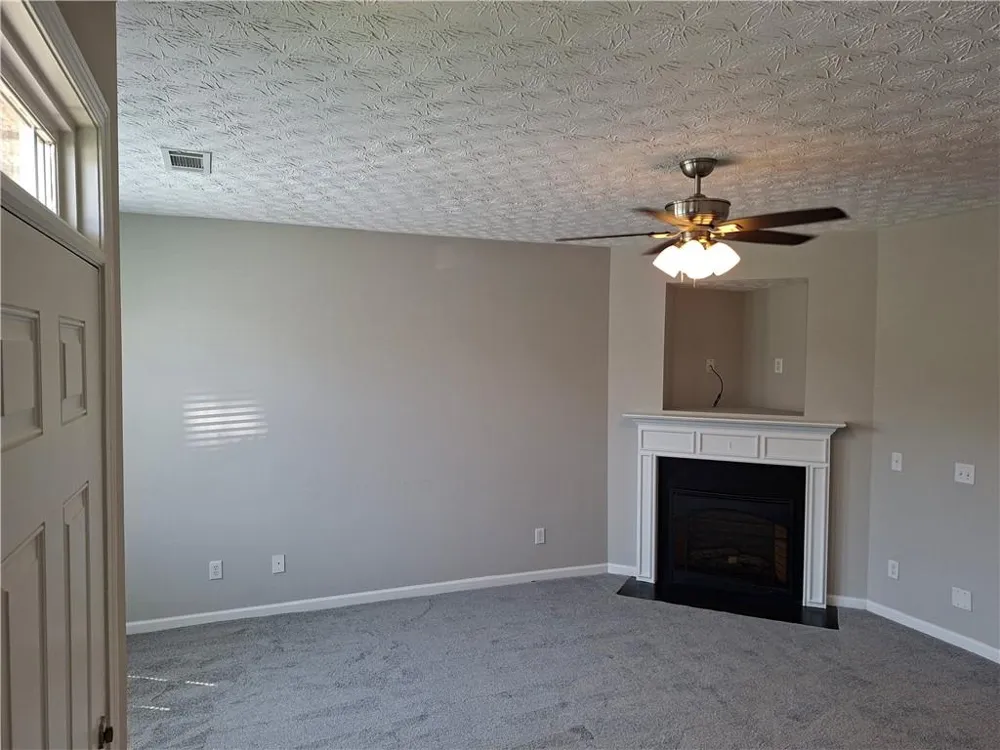 6283 Ellenwood Drive Rex, GA 30273