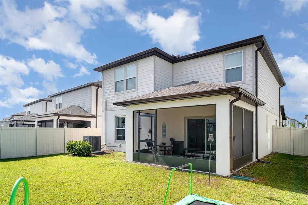 465 WATERFORD DRIVE Lake Alfred, FL 33850