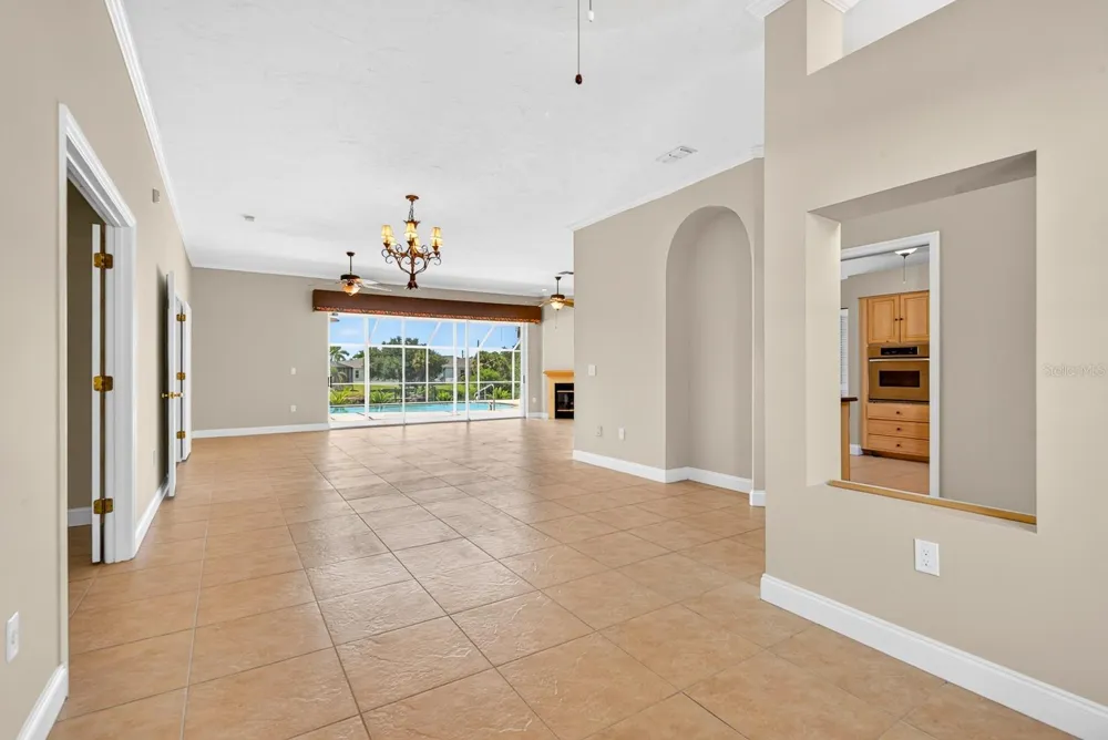 5410 61ST ST E Bradenton, FL 34203