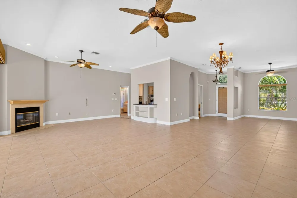5410 61ST ST E Bradenton, FL 34203