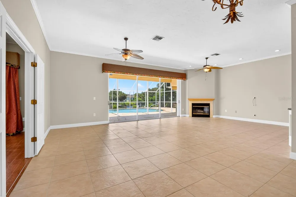5410 61ST ST E Bradenton, FL 34203
