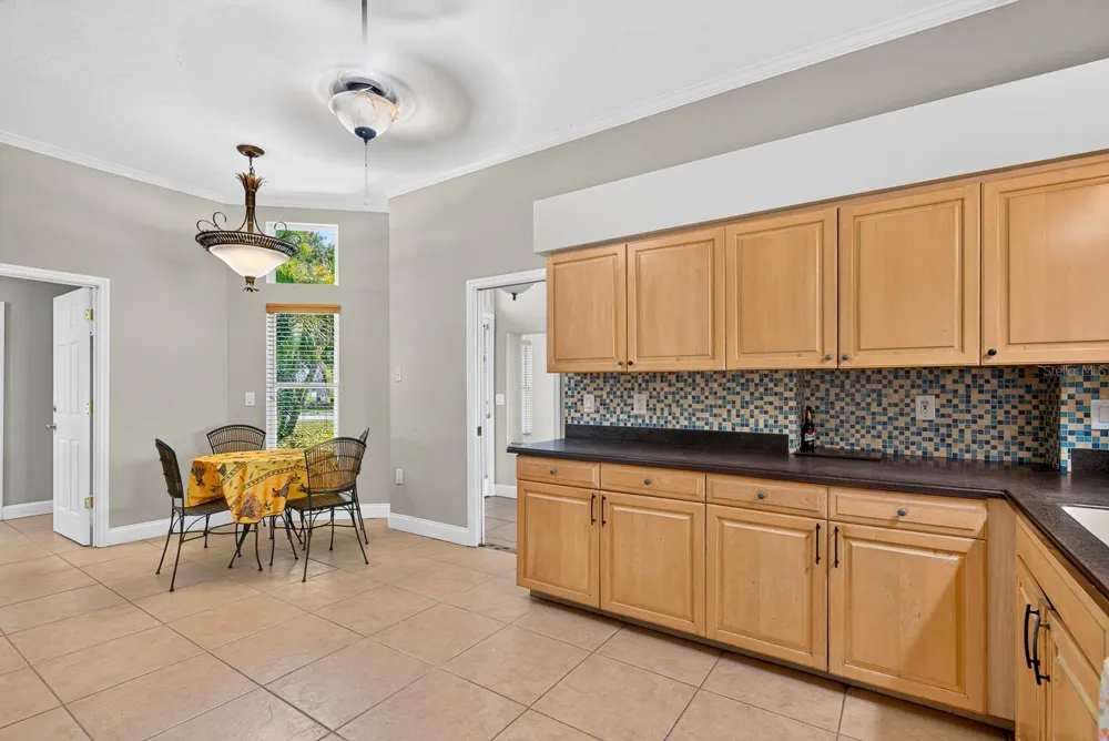 5410 61ST ST E Bradenton, FL 34203