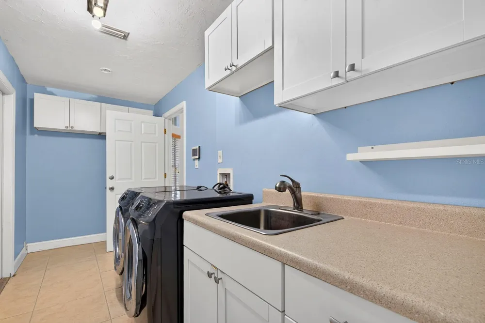 5410 61ST ST E Bradenton, FL 34203