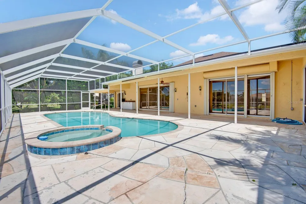 5410 61ST ST E Bradenton, FL 34203