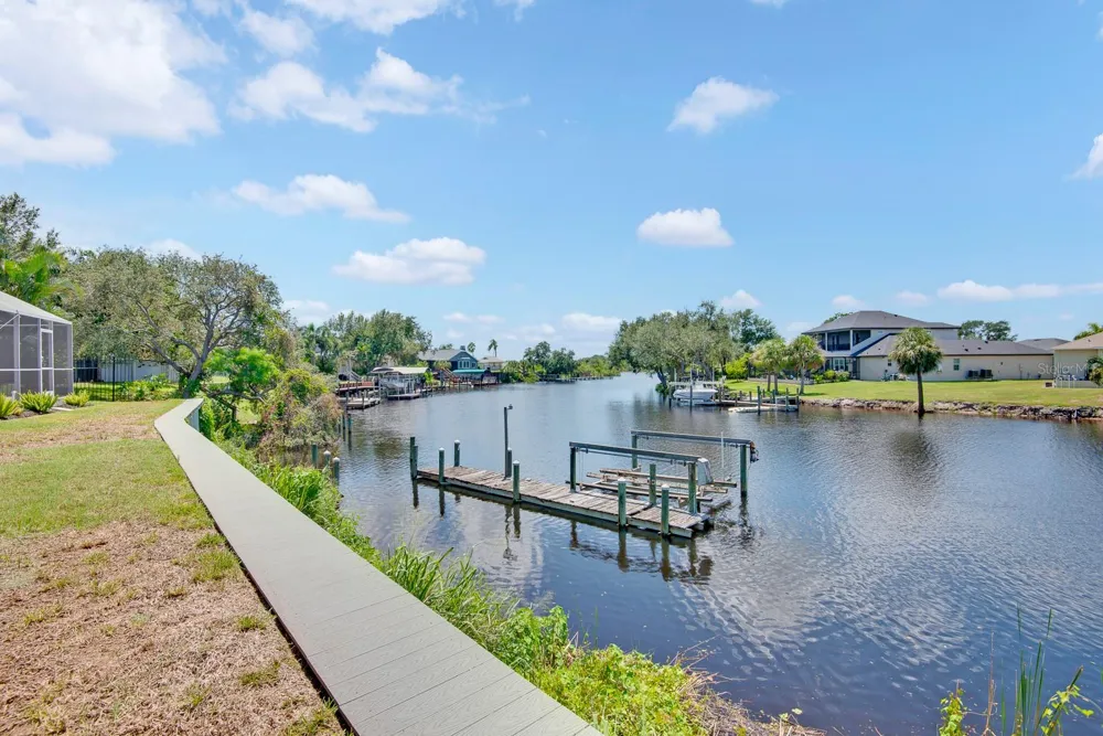5410 61ST ST E Bradenton, FL 34203