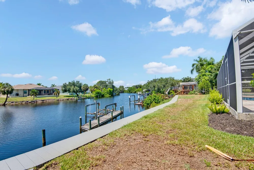 5410 61ST ST E Bradenton, FL 34203