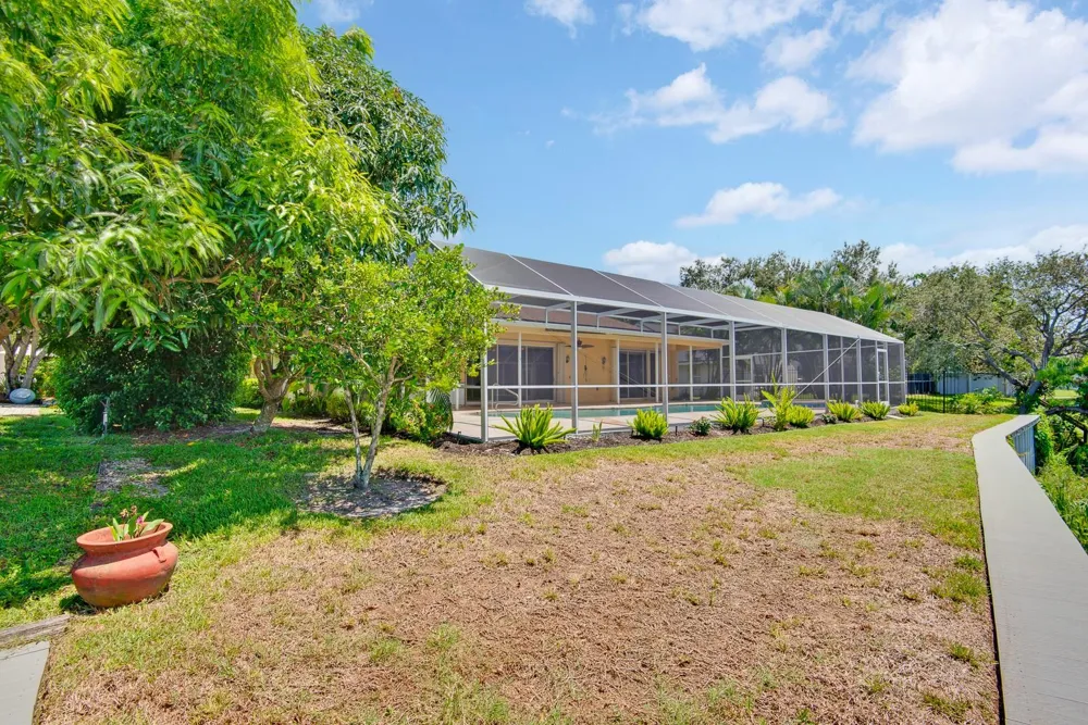 5410 61ST ST E Bradenton, FL 34203