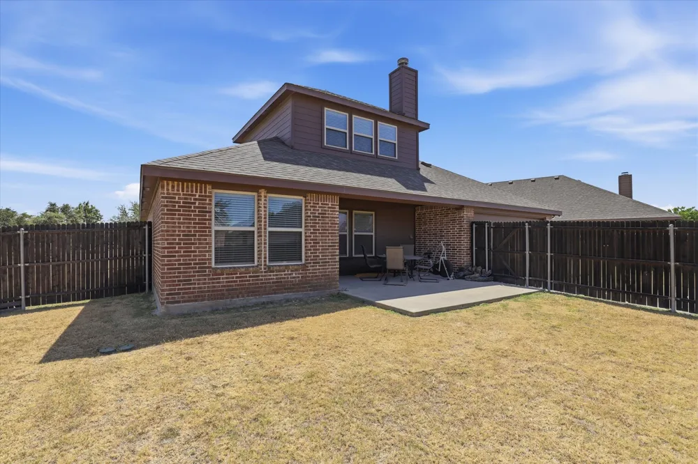 115 Blue Quail Road Red Oak, TX 75154