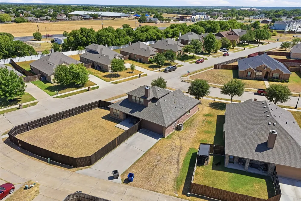 115 Blue Quail Road Red Oak, TX 75154