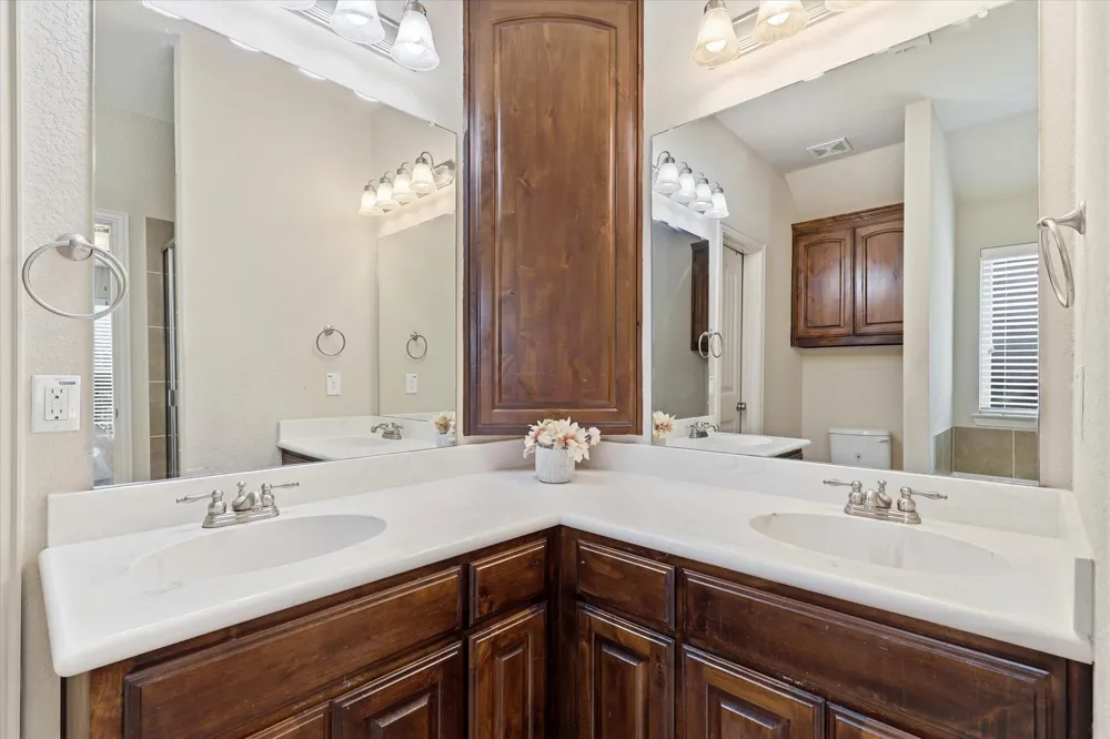 115 Blue Quail Road Red Oak, TX 75154