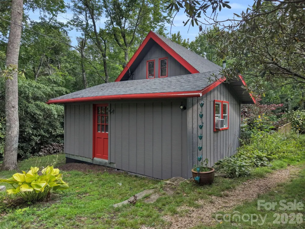 1361 Longhope Road Todd, NC 28684