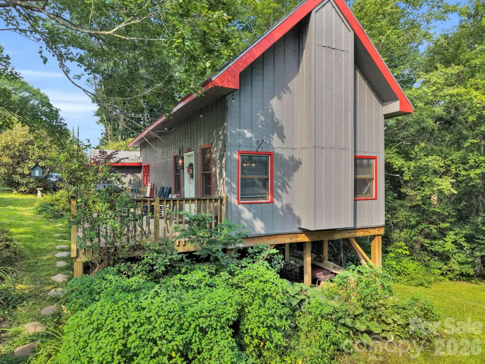 1361 Longhope Road Todd, NC 28684