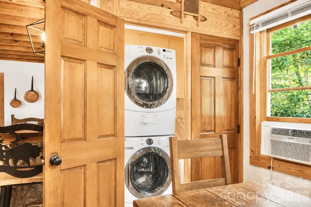 1361 Longhope Road Todd, NC 28684