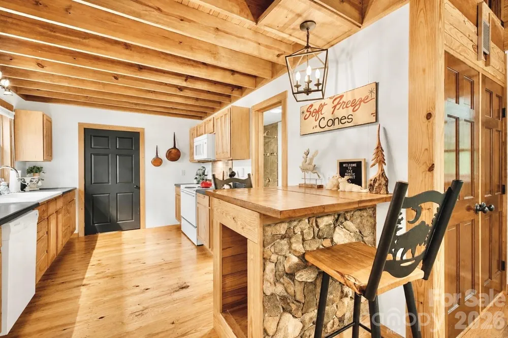 1361 Longhope Road Todd, NC 28684