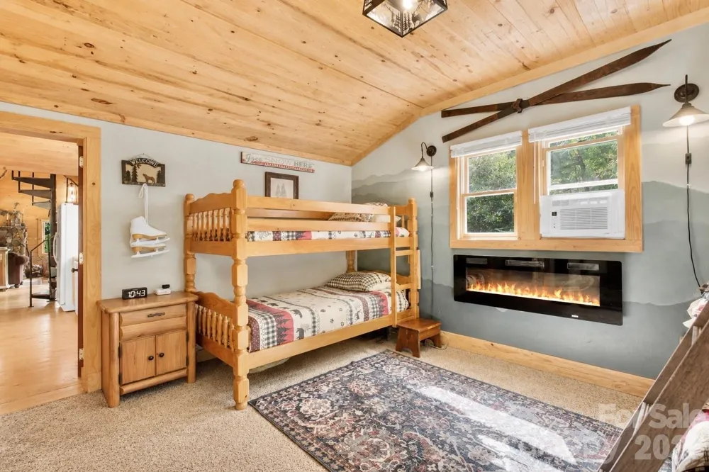 1361 Longhope Road Todd, NC 28684