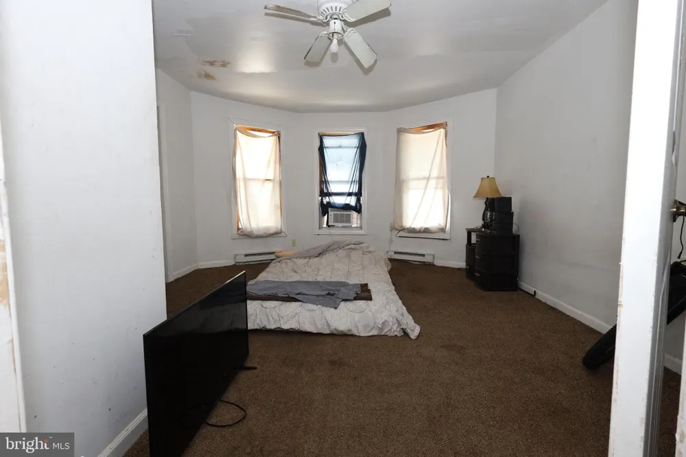 9 BOONE STREET Cumberland, MD 21502