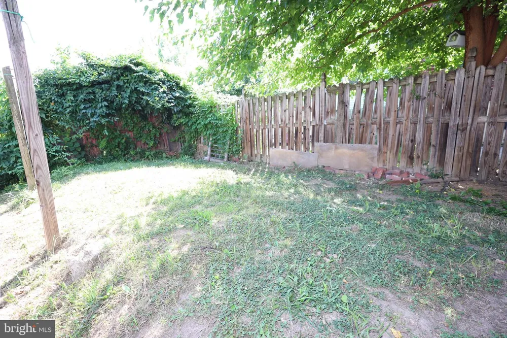 9 BOONE STREET Cumberland, MD 21502