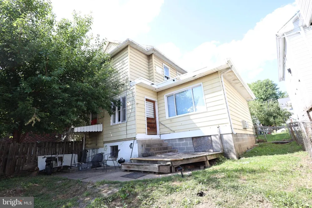 9 BOONE STREET Cumberland, MD 21502
