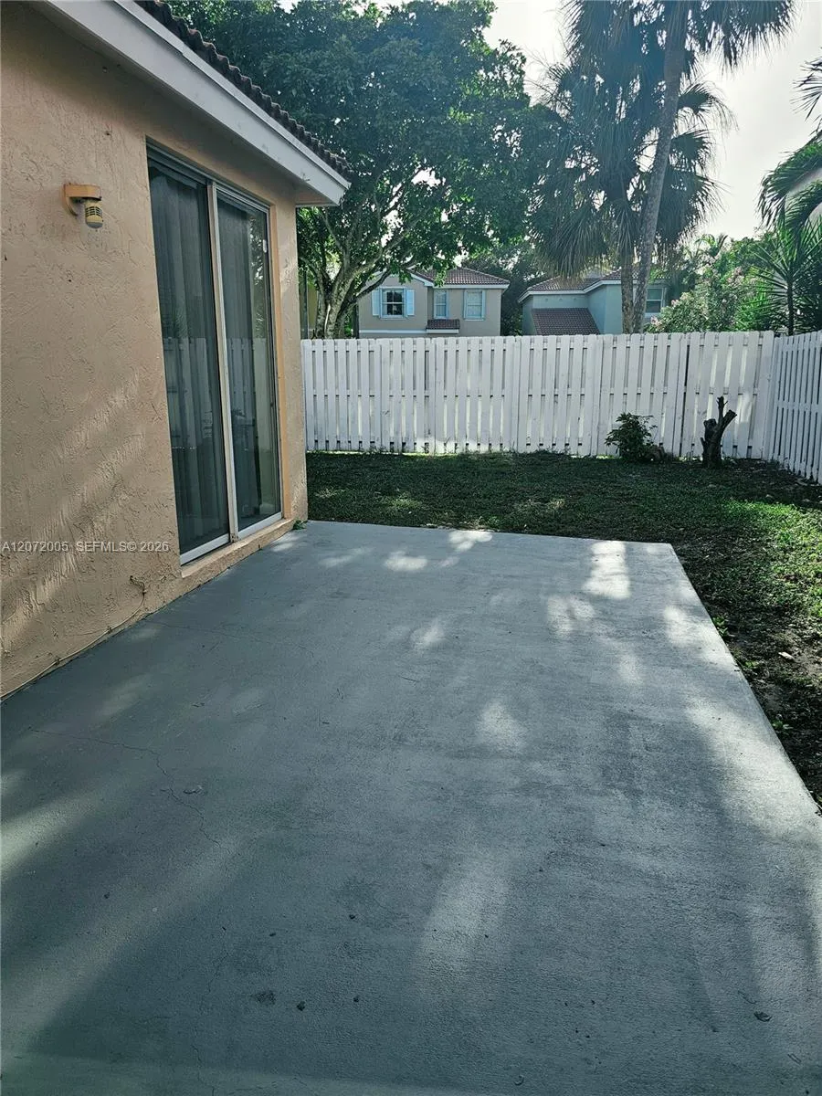 3860 Tree Tops Rd Cooper City, FL 33026