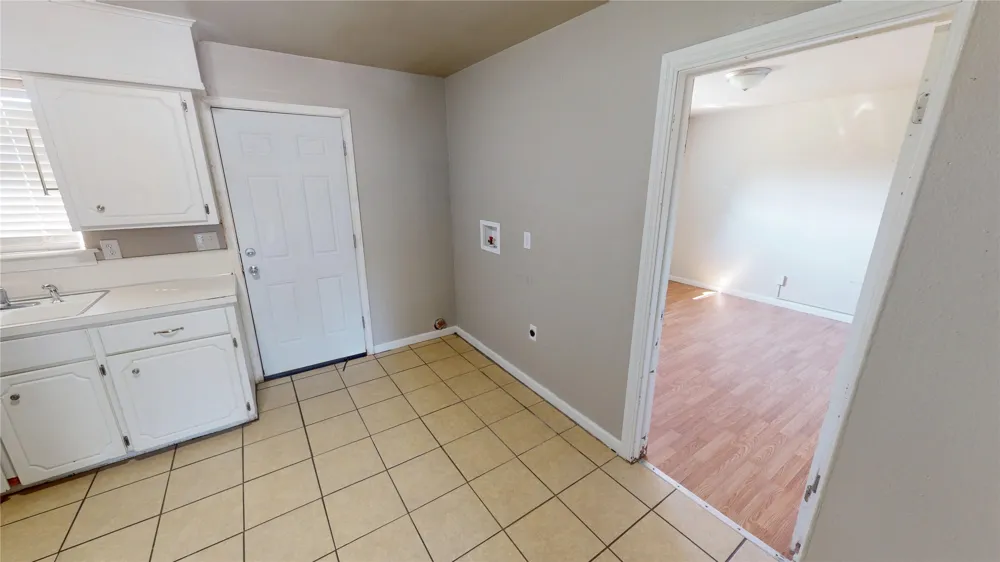 13858 S 292nd East Avenue #B Coweta, OK 74429