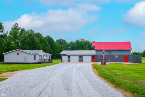 7516 S County Road 100 W