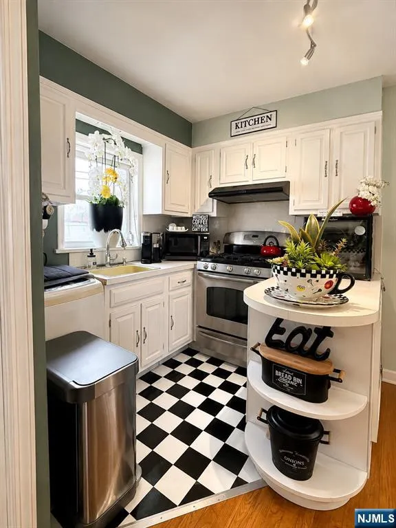 24 Quinn Street Paterson, NJ 07501