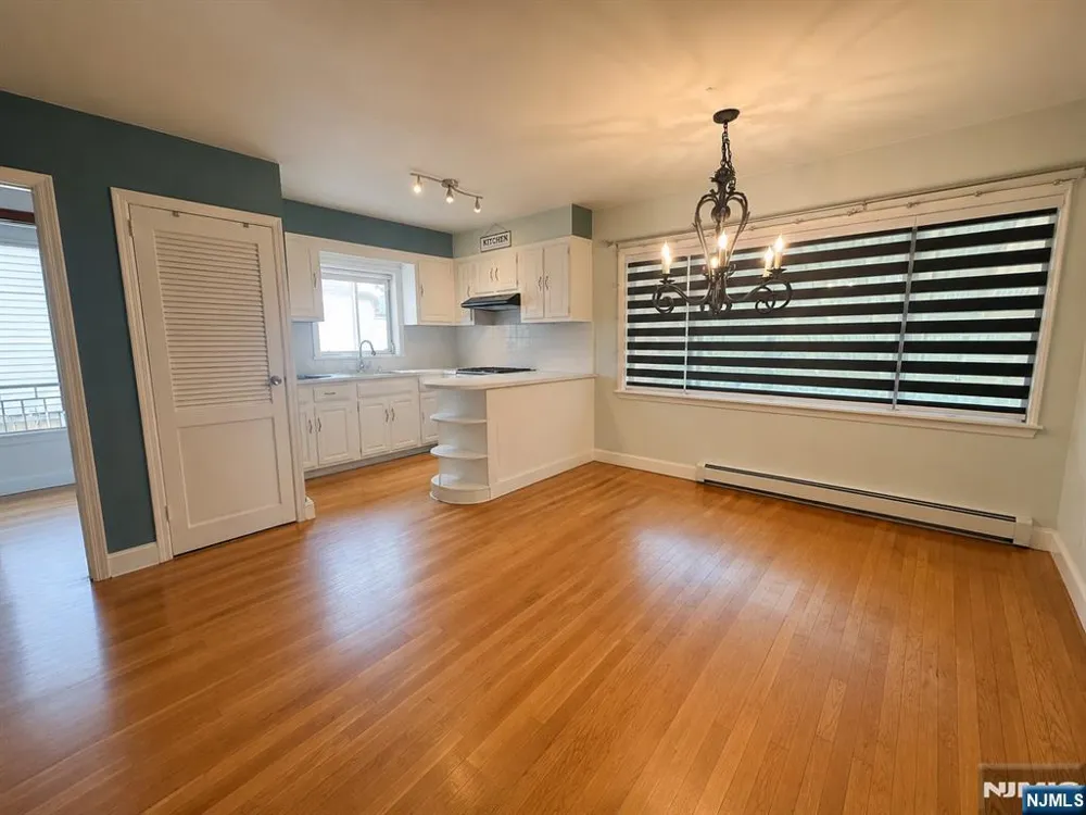 24 Quinn Street Paterson, NJ 07501