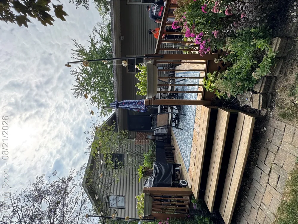 3877 Westlyn Drive Lake Orion Village, MI 48359