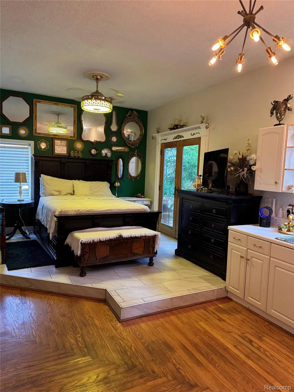3877 Westlyn Drive Lake Orion Village, MI 48359