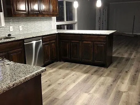 270 Butcher Point Gainesville, TX 76240