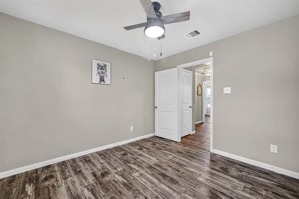 15210 Victoria Baytown, TX 77523