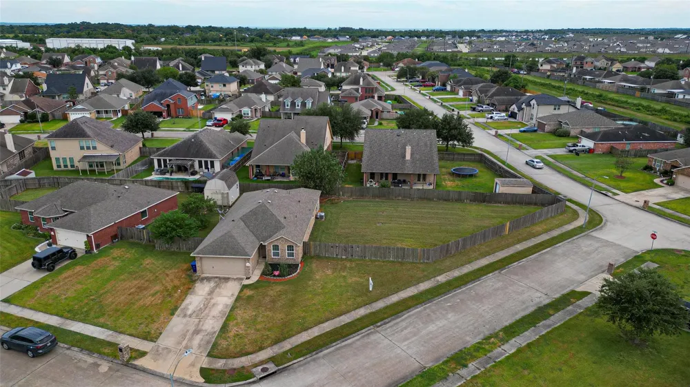 15210 Victoria Baytown, TX 77523