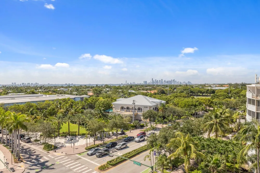 575 Crandon Blvd #801 Key Biscayne, FL 33149