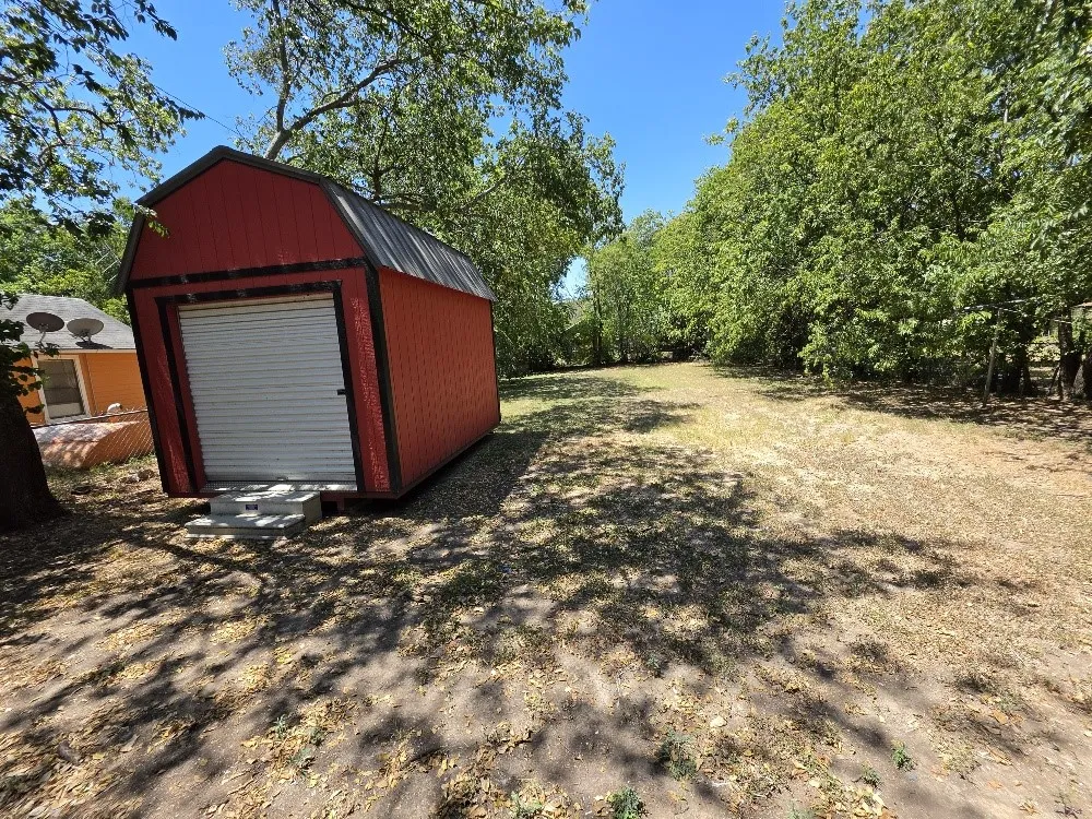 311 Elmo Street Cleburne, TX 76031
