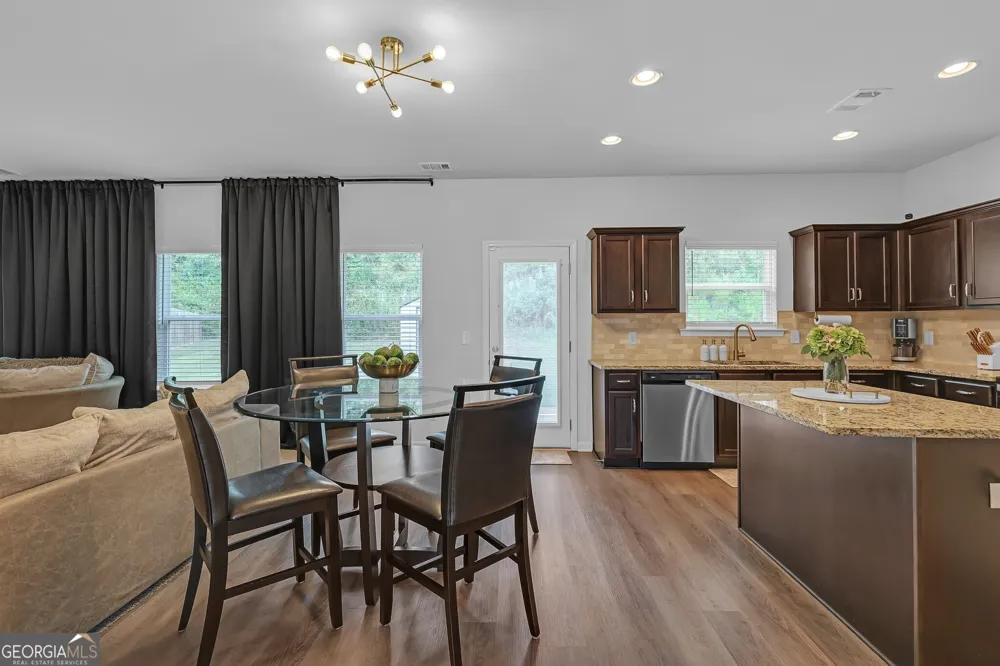 622 Skye DR Commerce, GA 30529