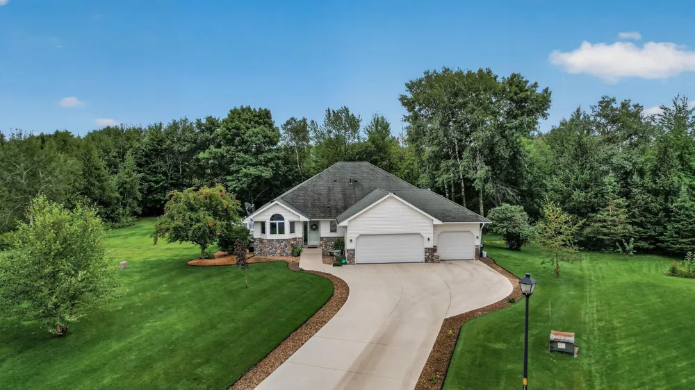 37283 Heritage Way North Branch, MN 55056