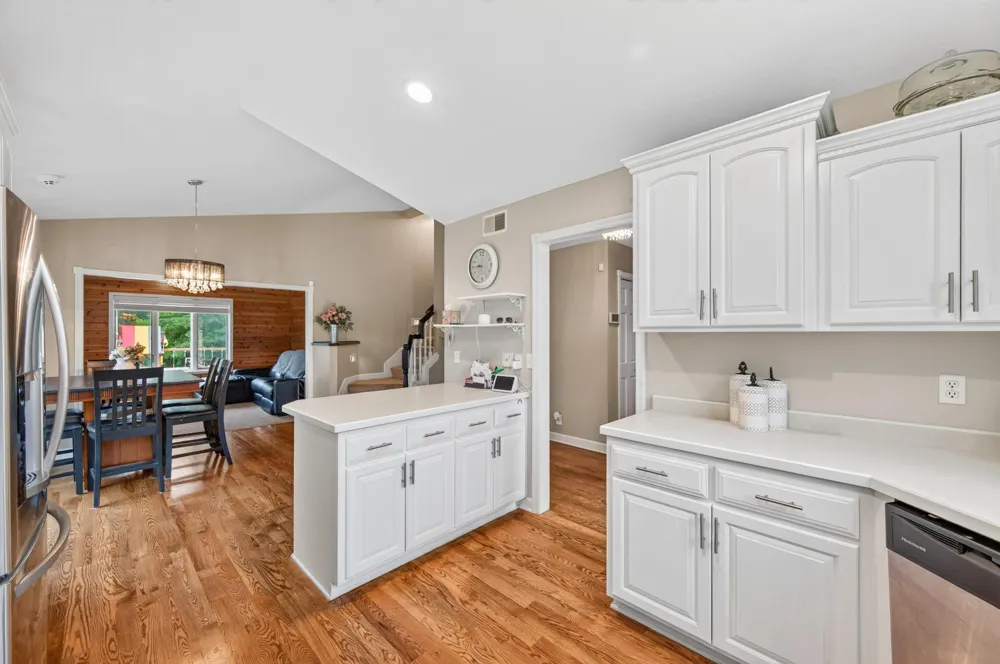 37283 Heritage Way North Branch, MN 55056