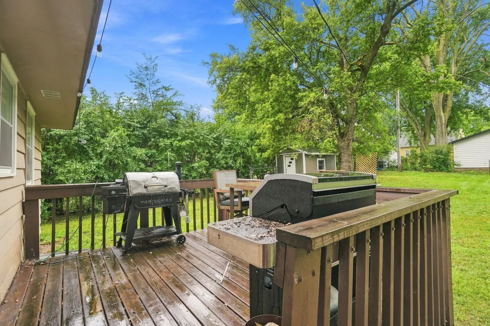 22 Elm Avenue S Maple Lake, MN 55358