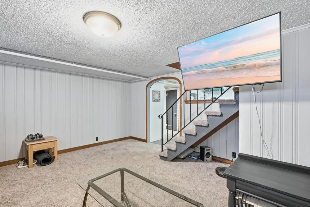 22 Elm Avenue S Maple Lake, MN 55358