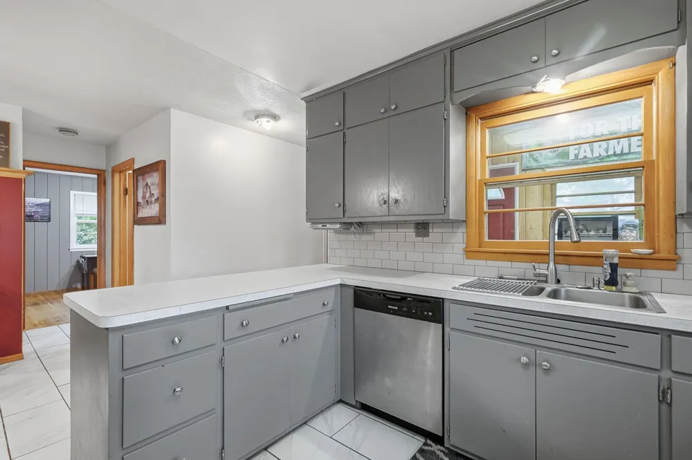 22 Elm Avenue S Maple Lake, MN 55358