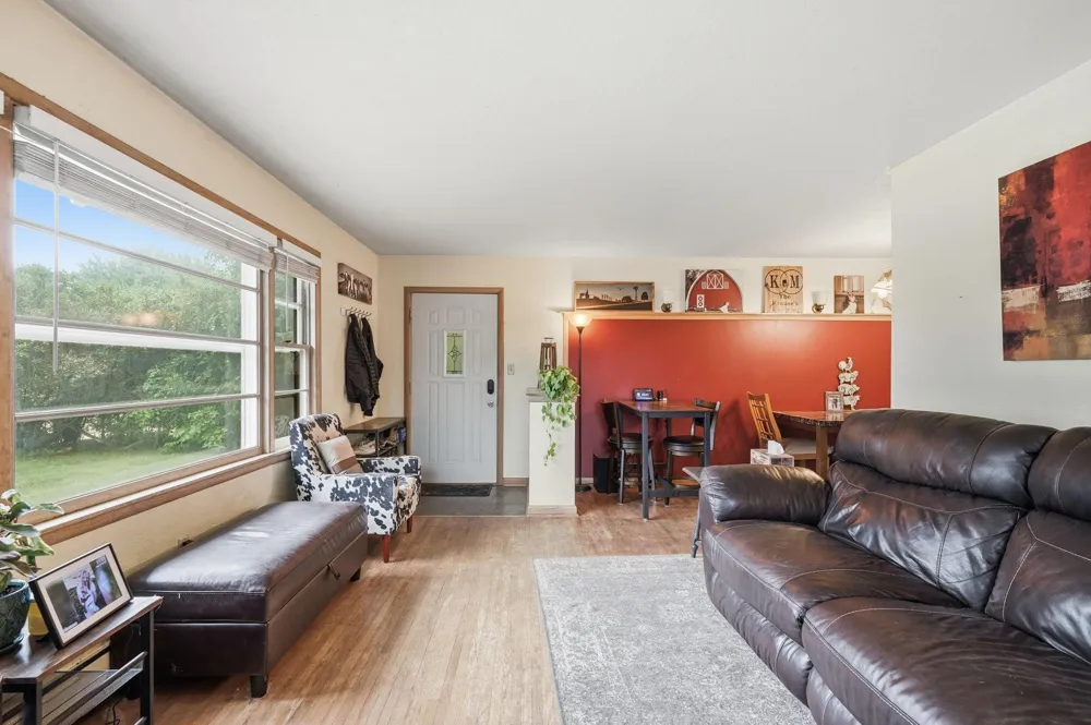 22 Elm Avenue S Maple Lake, MN 55358
